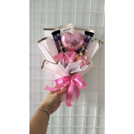 Buket Balon Love Mix Bunga| Buket Balon + Cokelat | Buket Kado Hadiah Valentine