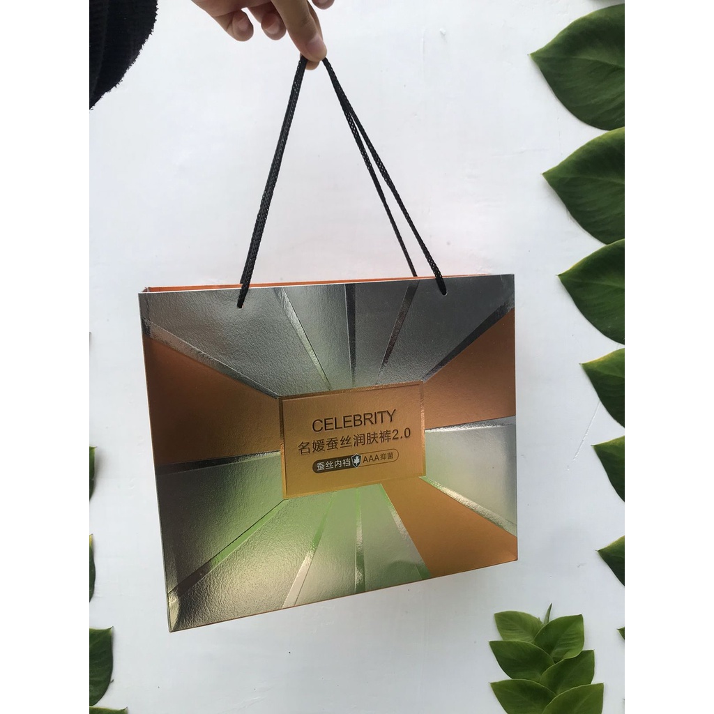 Celana Dalam Wanita Seksi Bahan Lembut Anti-Bakteri 1 Box isi 8pcs cocok buat kado