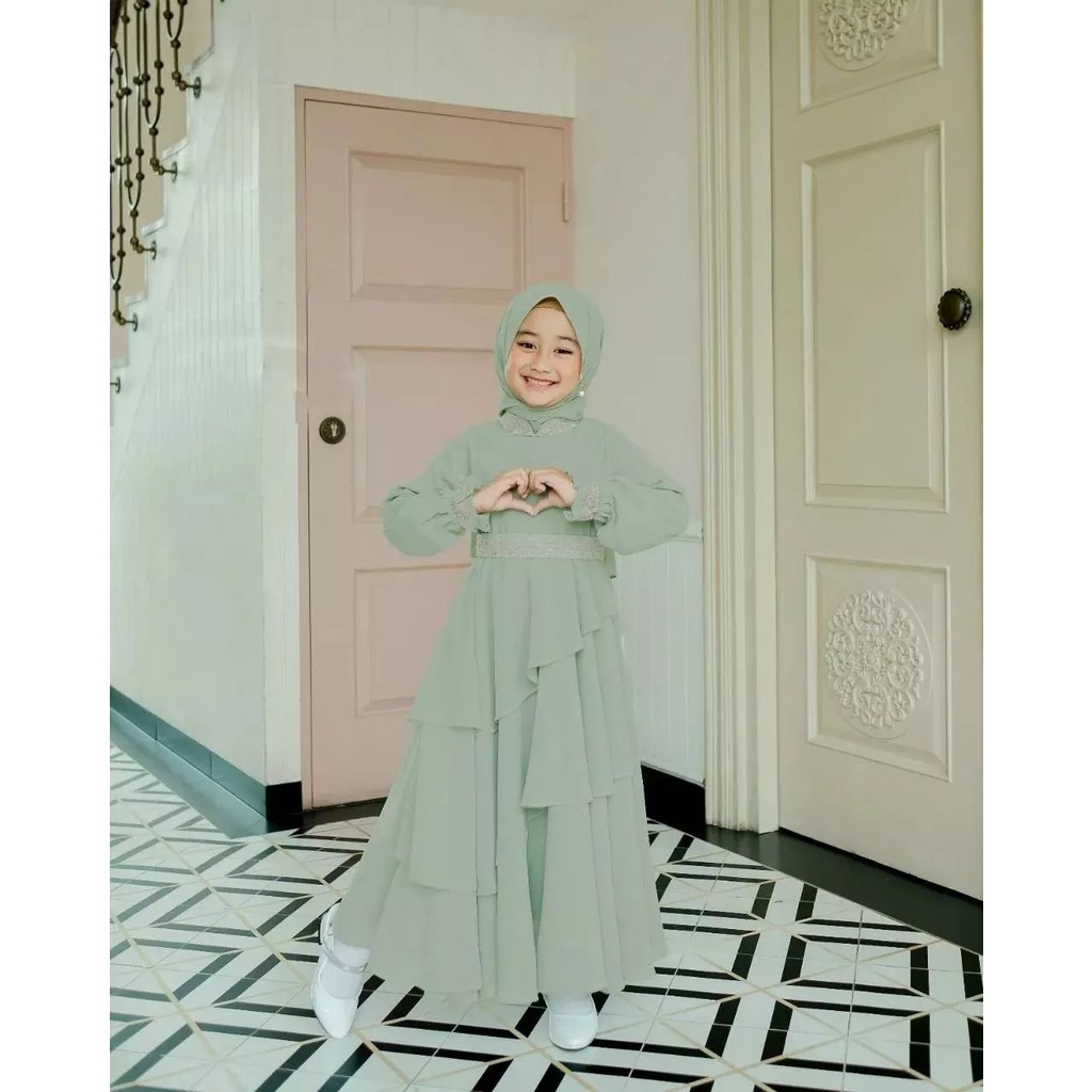 GAMIS SARIMBIT TERBARU 2023 MIKAYLA COUPLE MOM & KIDS FREE PASHMINA WARNA GREEN SAGE MATT CERUTY BABYDOLL PREMIUM GAMIS LEBARAN IBU DAN ANAK FASHION MUSLIM WANITA-4
