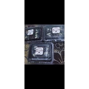 

fudgy brownies classic mini