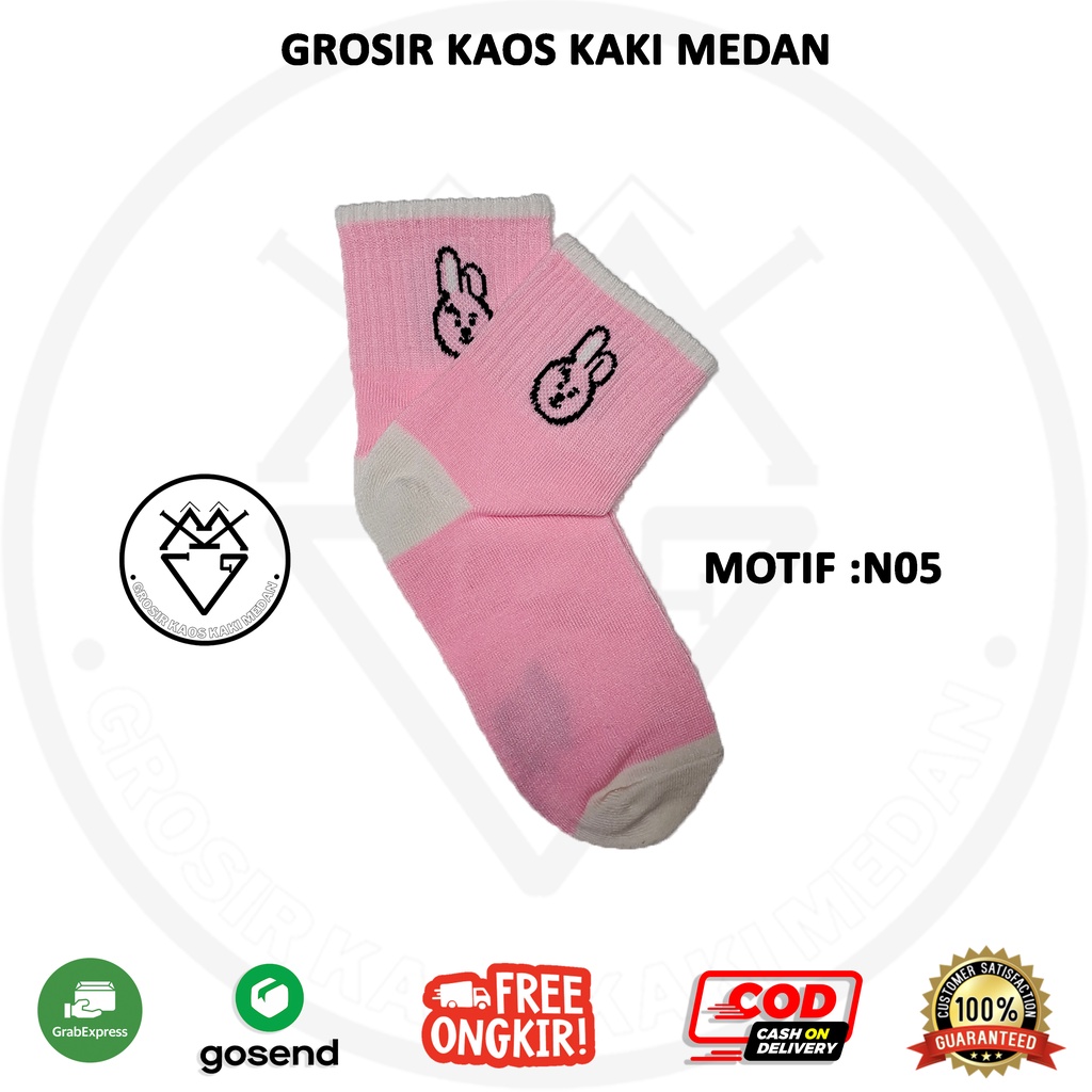 DISKON KAOS KAKI SKATE OLDSCHOOL MOTIF  N05 CEWEK