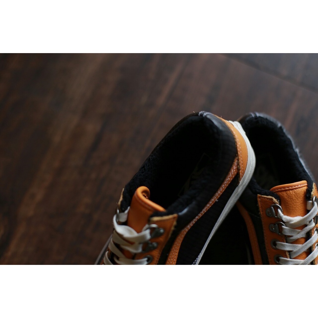 Endarfootwear - Vans Oldskool MTE Apricot Black