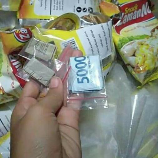 

☜ Snack zaman now berhadiah emas dan uang tunai / ciki termurah / snack berhadiah / snack viral / new terbaru ☋