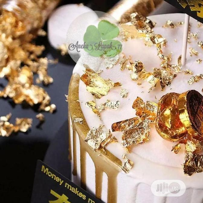 

Edible Gold Leaf Foil HIASAN KUE taburan fondant cake hiasan kue kerta