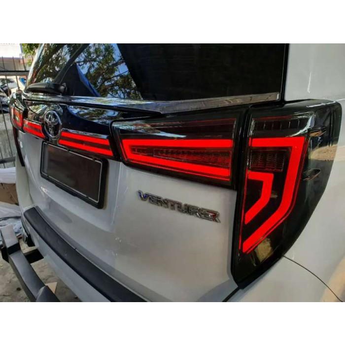 Stoplamp Innova Reborn Welcome led trunklip
