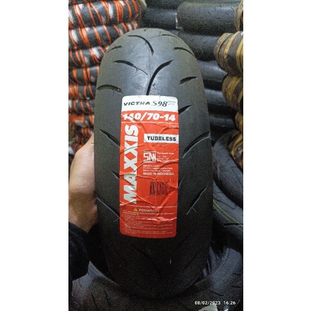 new ban tubles maxxis victra s98 st, 140/70-14. produk dijamin asli ori !!! free pentil !!!