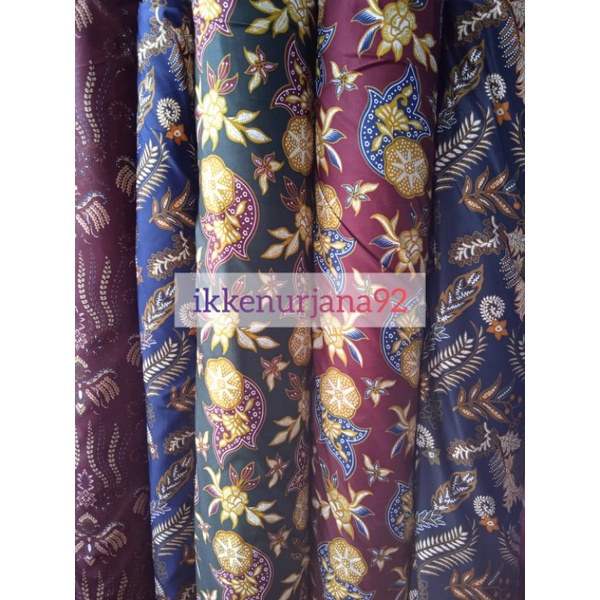 kain bahan sprei meteran lebar 240cm motif Batik