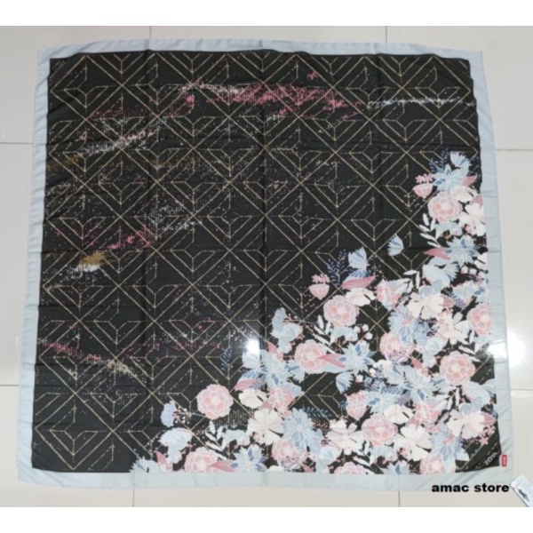 Dijual Zoya Rebecca Scarf - Hijab Kerudung Segi Empat - Hitam Berkualitas