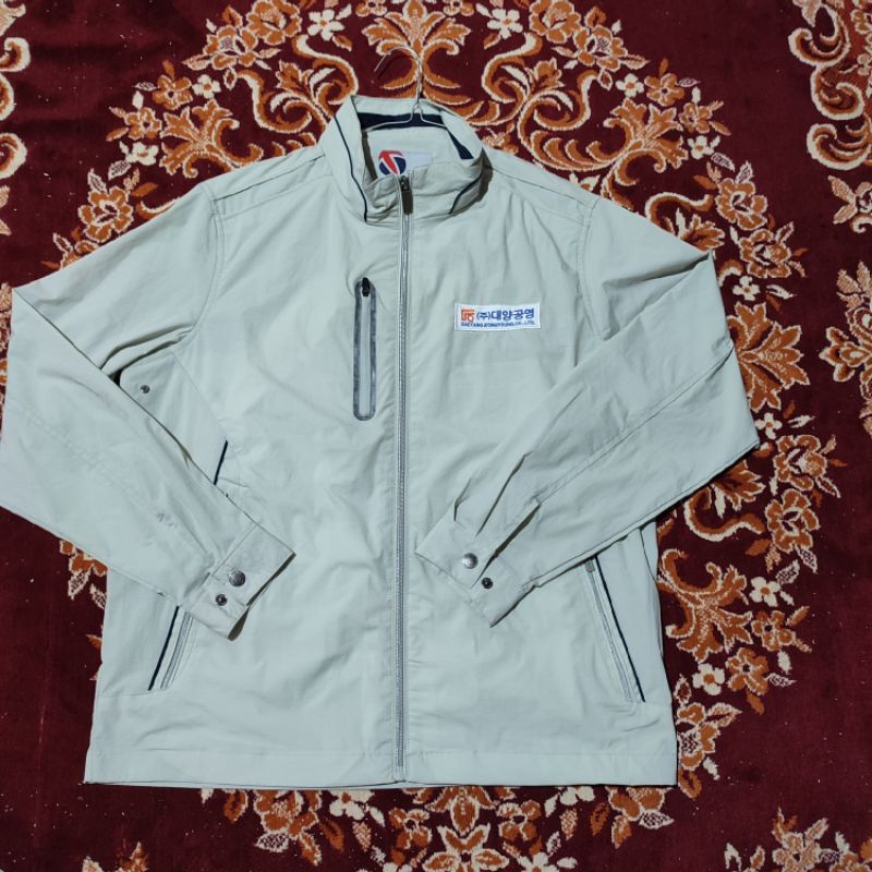 jaket kasual T BUC