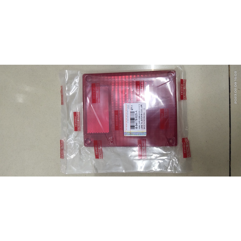 kaca mika lampu rem belakang isuzu traga dan elf