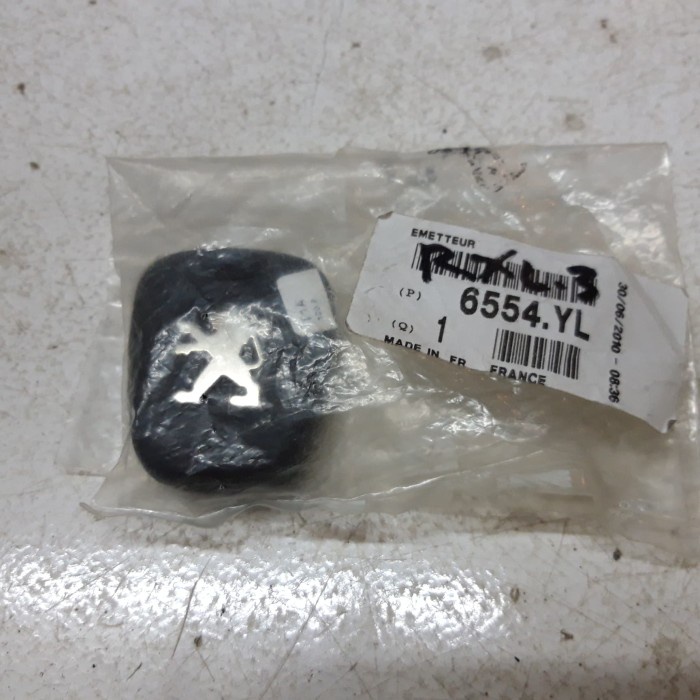 Remote Kontrol / Control Peugeot 206 / 307 Original Astra