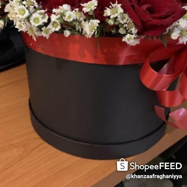 

Kualitas Handal gift box bloom box diamater 25