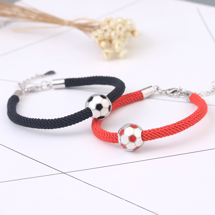 Gelang Tangan Epoxy Motif Bola Sepak Mini Gaya Eropa / Amerika Untuk Pasangan / Pria / Wanita