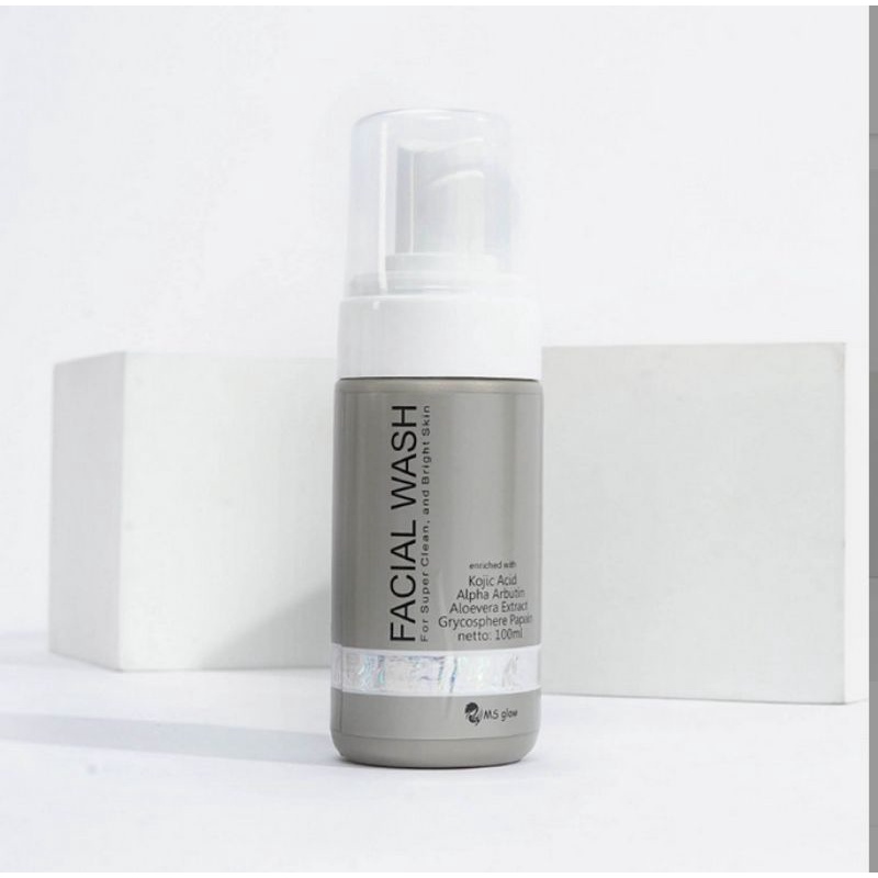 FACIAL WASH & GOLDEN GLOW MS GLOW Sabun Cuci Muka Cewek