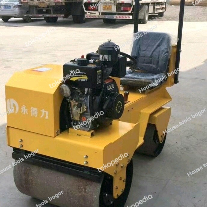 Tandem roller Double drum - baby roller diesel - mesin pemadat aspalt