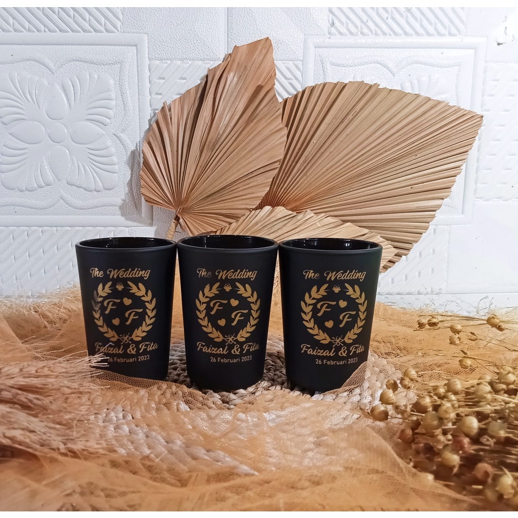 SOUVENIR GELAS DOFF HITAM TINTA GOLD SABLON MURAH UT.5