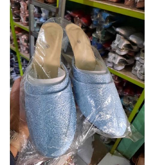 Slop Pengantin Sepasang laki laki dan Perempuan / Sepatu pengantin Sepasang laki dan perempuan Motif