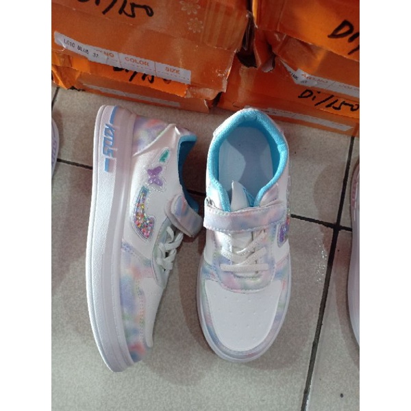 sepatu anak import premium  sport kets kesual fhasion terbaru