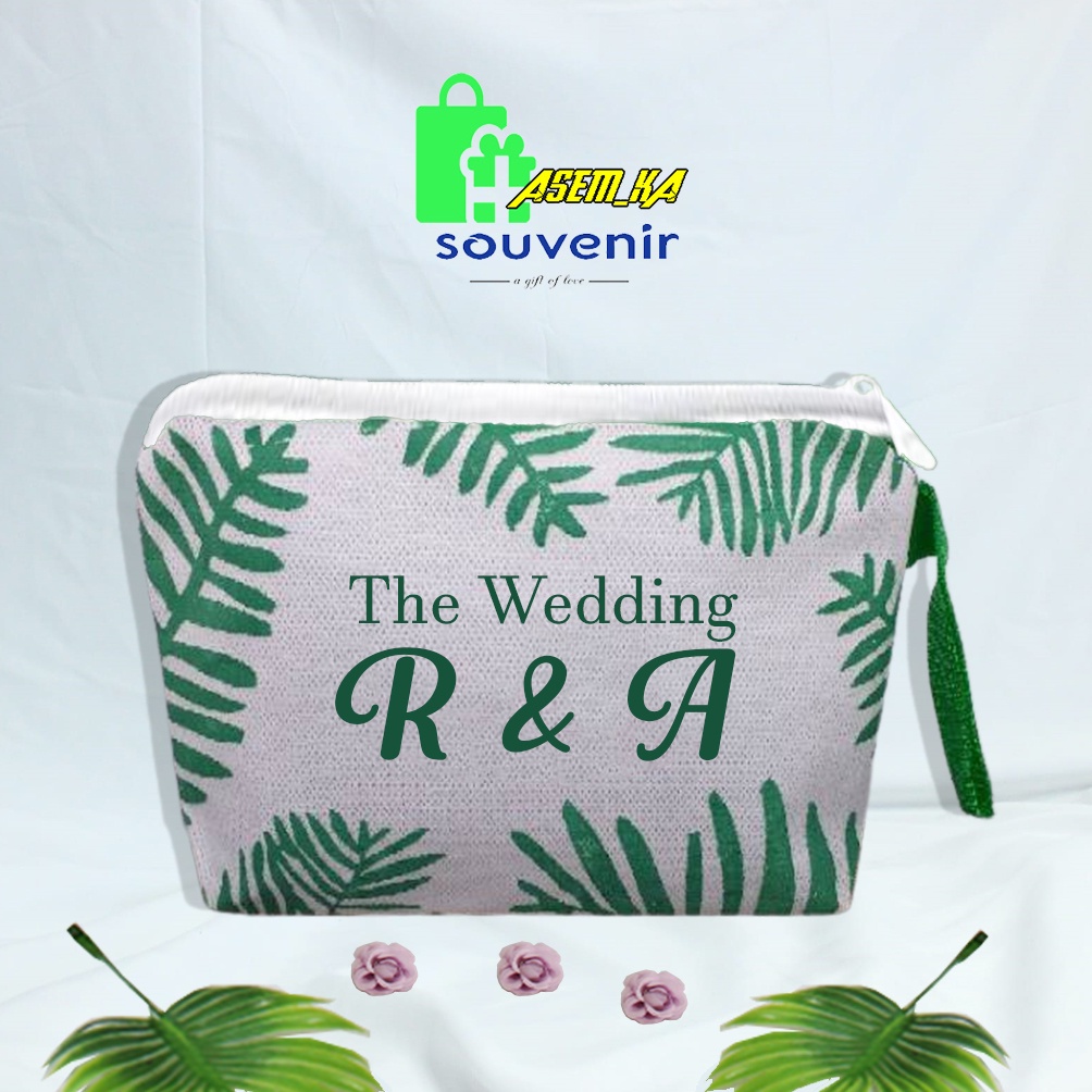 

Dompet Resleting Souvenir Sablon Uk 27 x 6 x 15 cm - Pegangan Tali
