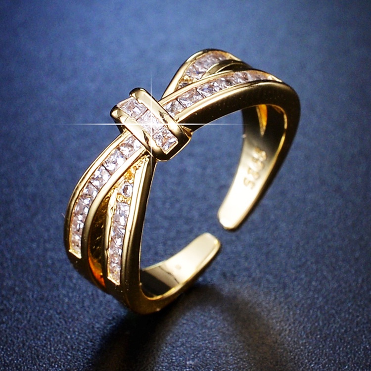 Goldkingdom Fashion Perhiasan Aksesoris Ready Stock Cahaya Baru Desain Niche Senior Rasa Flash Berlian Cincin Perempuan Angin Dingin Indah Mode Cincin Pembukaan Salib