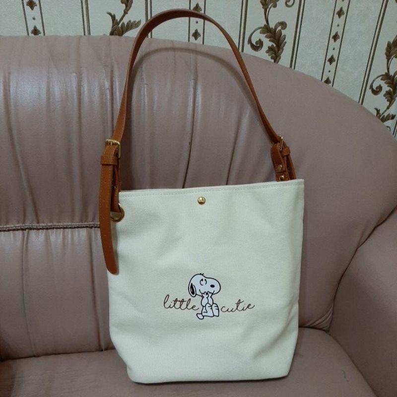 PRELOVED Tas Totebag Snoopy