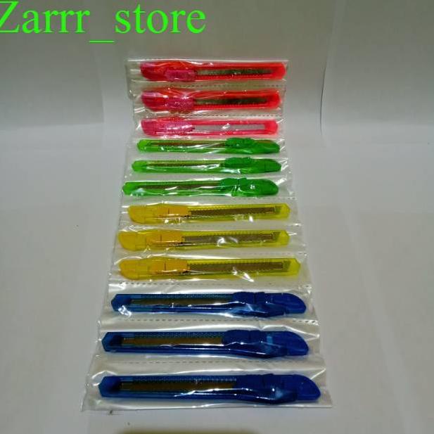 

I89 Cutter Kecil Kater Kecil SATU RENTENG ( 12 PCS ) HARGA MURAH .,.