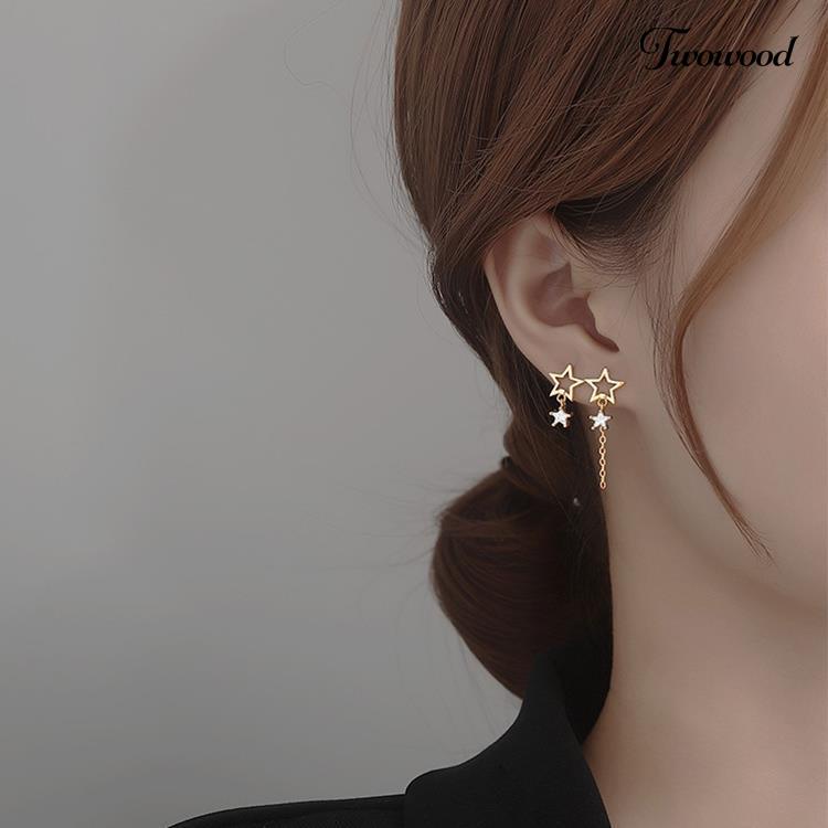 Twowood 1pasang Ear Studs Rantai Bintang Berongga Rumbai Tidak Teratur Warna Emas/Perak Cubic Zirconia Tertanam Bintang Drop Anting-Anting Perhiasan Fashion