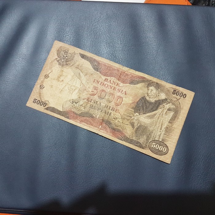 UANG KUNO 5000 JALA IKAN TH 1975 .IKLAN KE 805