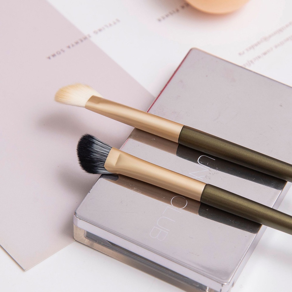 [COD Tangding] Sikat Peneduh Hidung Multifungsi Portabel Lembut Mengembung Rambut Kecantikan Makeup Brush