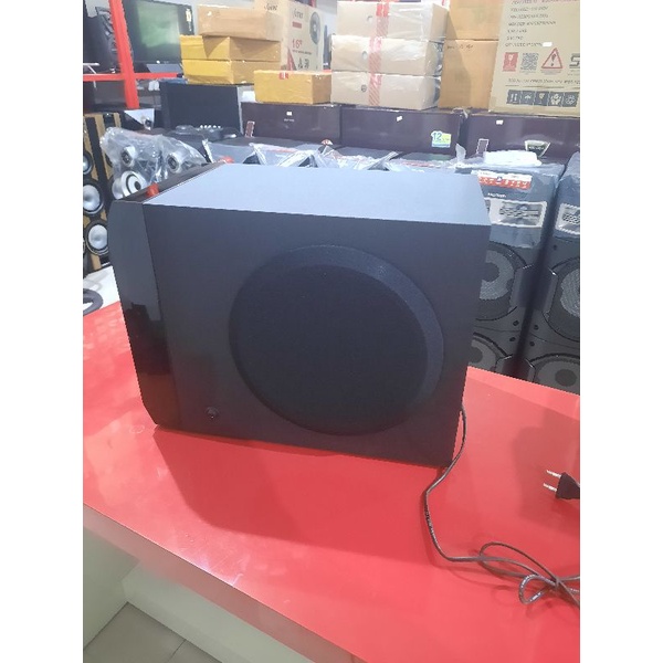 Subwoofer Aktif SINGER Polytron SWF 169