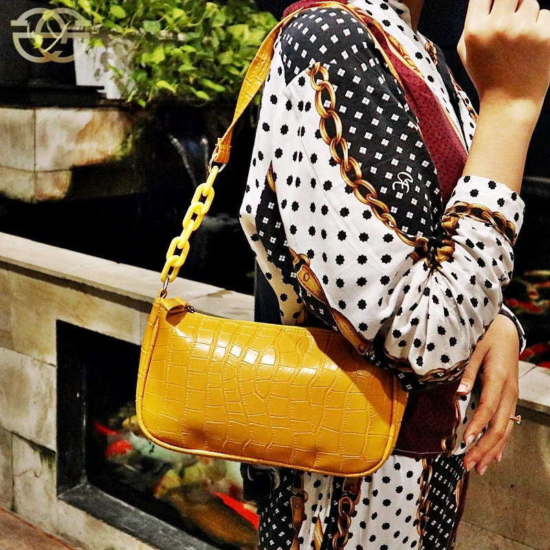 Akaci 01-6636 Fashion Tas Bahu rantai retro kombinasi croco vintage dove THR
