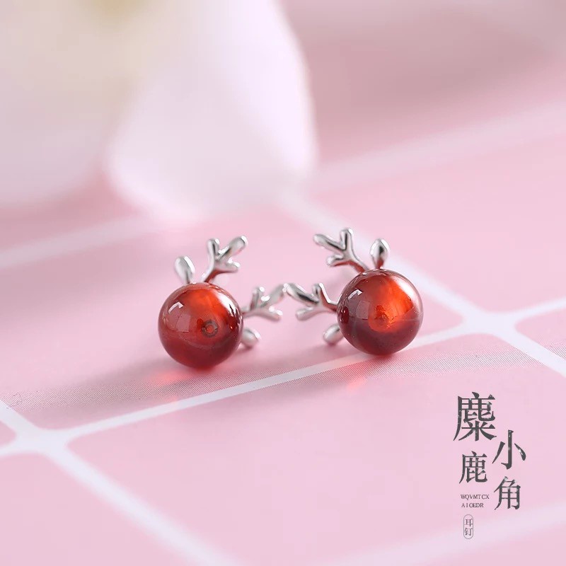 Anting Tusuk Motif Tanduk Rusa Warna Merah Delima Untuk Wanita | Anting Tusuk Model Bunga Peach Mekar Untuk Wanita | Anting Tusuk Model Simple Untuk Wanita | Anting Tusuk Hypoallergenic Anti Air / Pudar Untuk Wanita