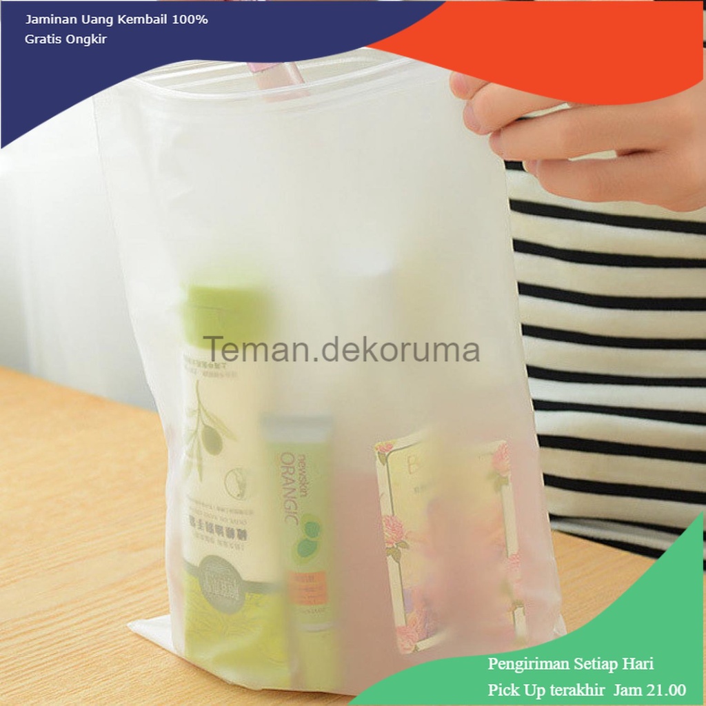 TD - TRV Etya Kantong Travel Serbaguna Waterproof 1 PCS - CC-003