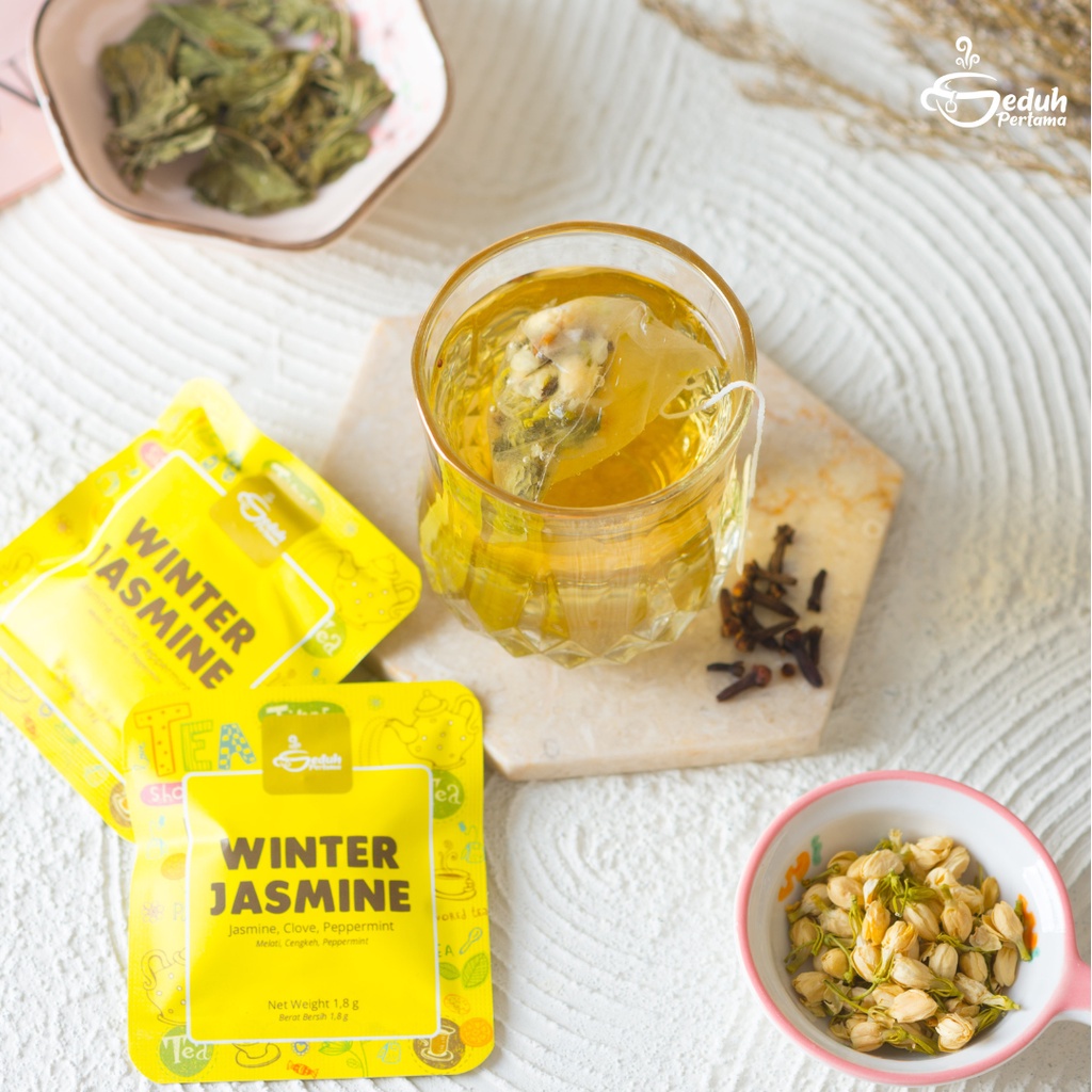 

Seduh Space Winter Jasmine - Seduh Space | Artisan Tea Blend Premium Bunga Melati Kering, Cengkeh, Daun Mint