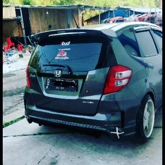 Bodykit Jazz Ge8 Bumper Belakang 2008-11