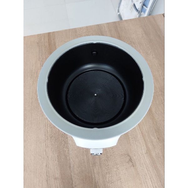 Emily and Bear Electric Slow Cooker 2.8 L PRELOVED