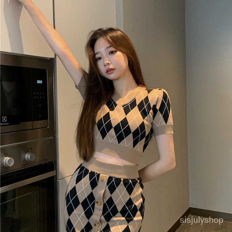 [✅BISA COD] #Sisjuly# Selubung jumper berlian wanita keinginan murni setelan v-neck Amerika paket pe