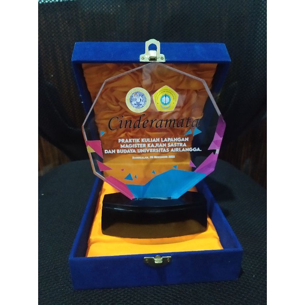 Plakat Akrilik Cinderamata| Cinderamata KKN| Vandel |Kado Unik |Kado Akrilik Murah