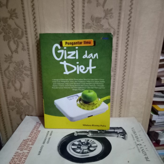 ORI BUKU PENGANTAR ILMU GIZI DAN DIET