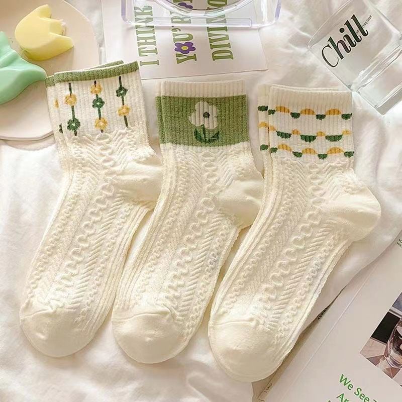 [littlecrab] Kaos Kaki Knit Hijau Bunga Daun Base Putih Cream Import Sock High Quality Cute Soft Green Korean Style