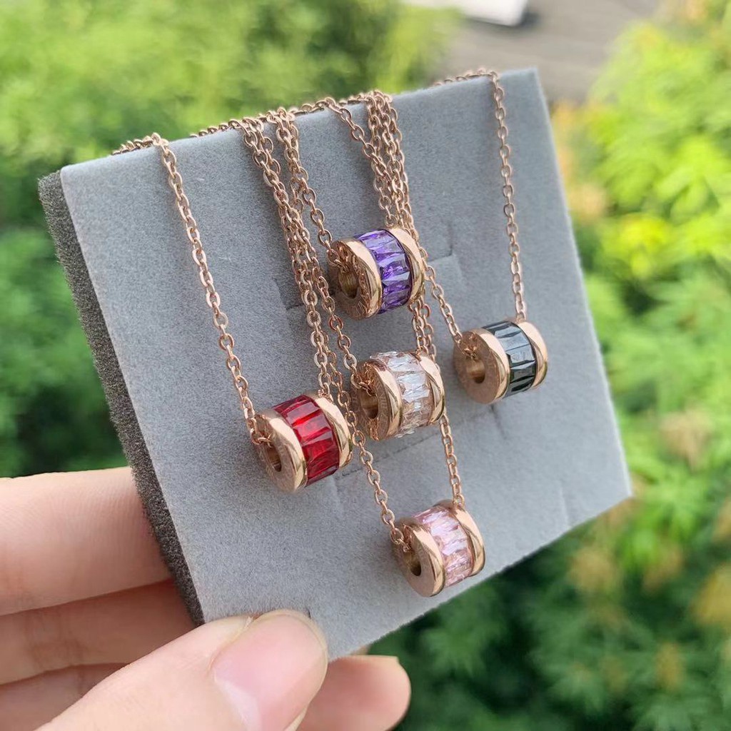 Kalung Rantai Klavikula 18K Titanium Steel Lapis Rose Gold Hias Batu Kristal Warna-Warni