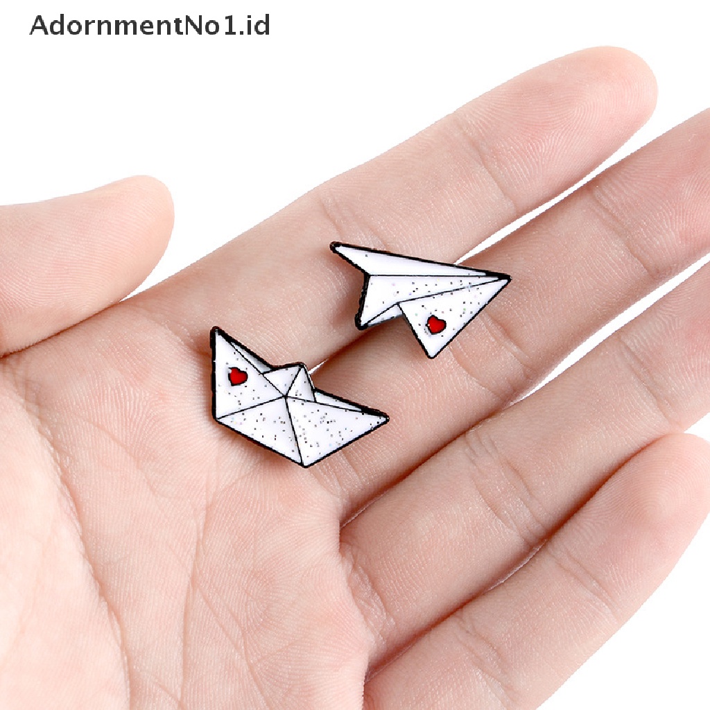 [AdornmentNo1] Pesawat Kertas Perahu Enamel Pin Cinta Bros Lapel Pin Baju Tas Pesawat Feri Lencana Mini Perhiasan Hadiah [ID]