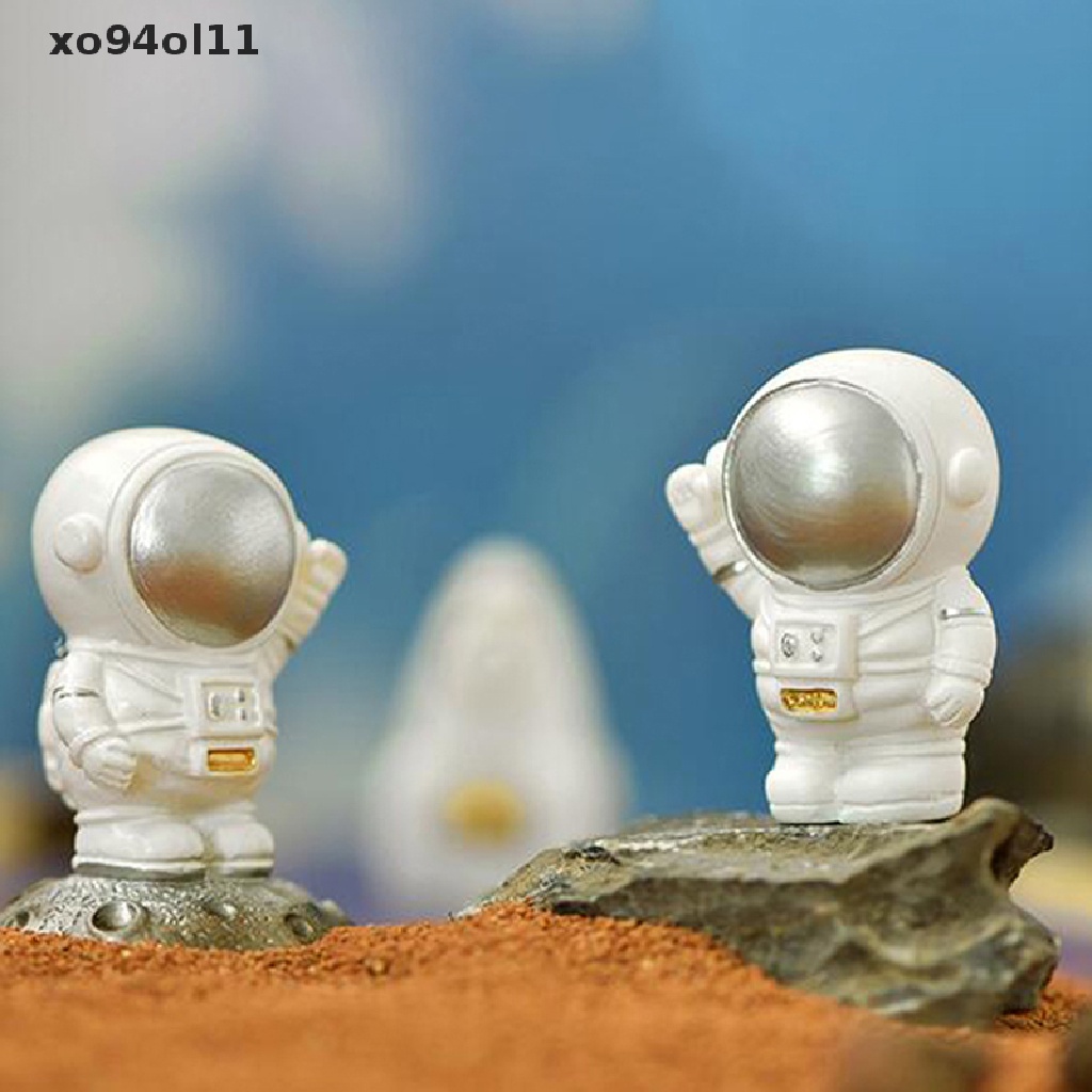 Xo Astronot Luar Angkasa Dekorasi Rumah Resin Hiasan Kecil Kue Baking Decoration OL