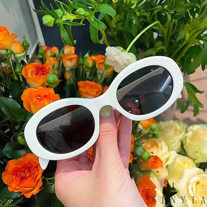 【COD】2023 Oval Frame Retro Kacamata Hitam Wanita Model Eropa + Amerika retro High Grade Street Photo Sunglasses