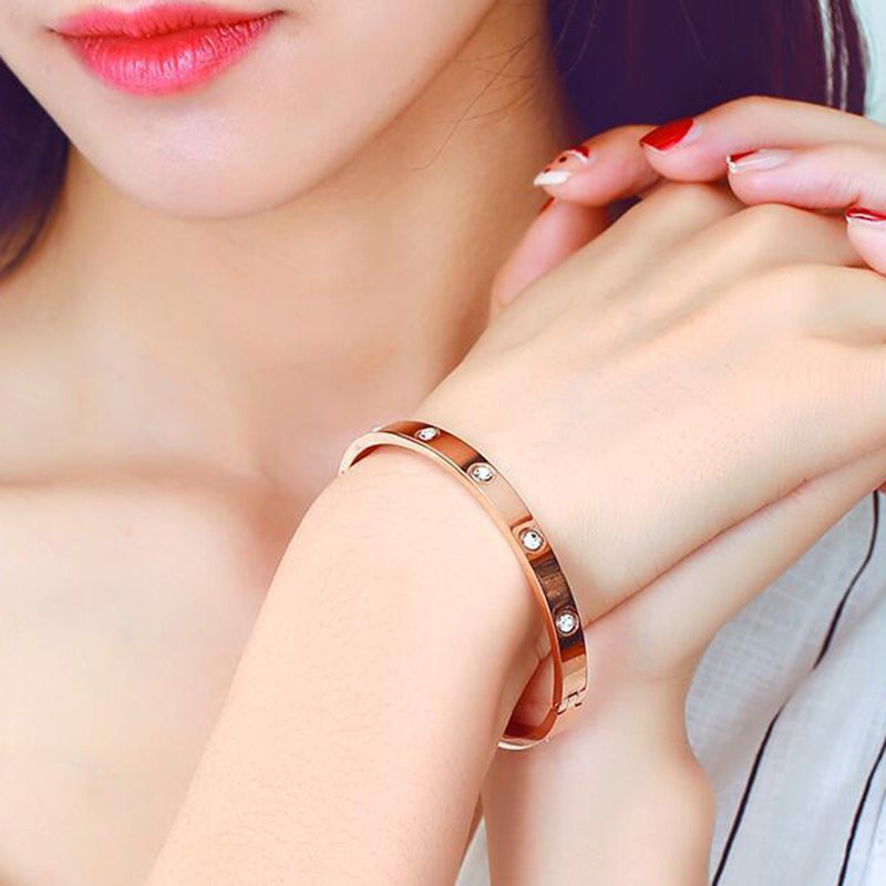 Gelang Berlian 18K Rose Gold Bahan Titanium Steel Tahan Air Dan Keringat Untuk Pria Dan Wanita