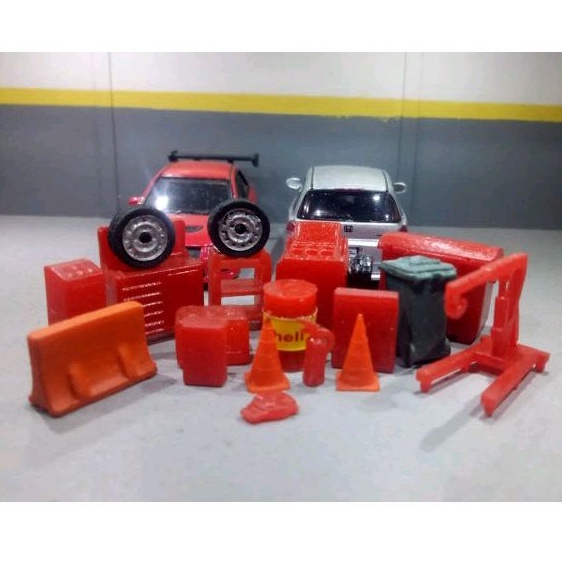 Acc diorama bengkel lengkap skala 1/64