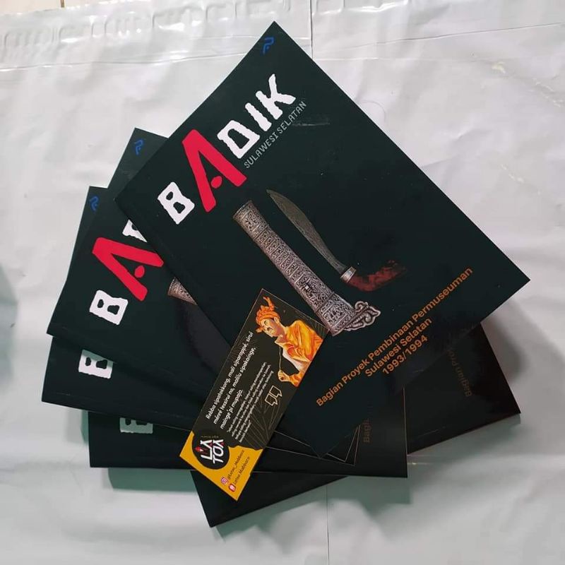 buku badik sulawesi