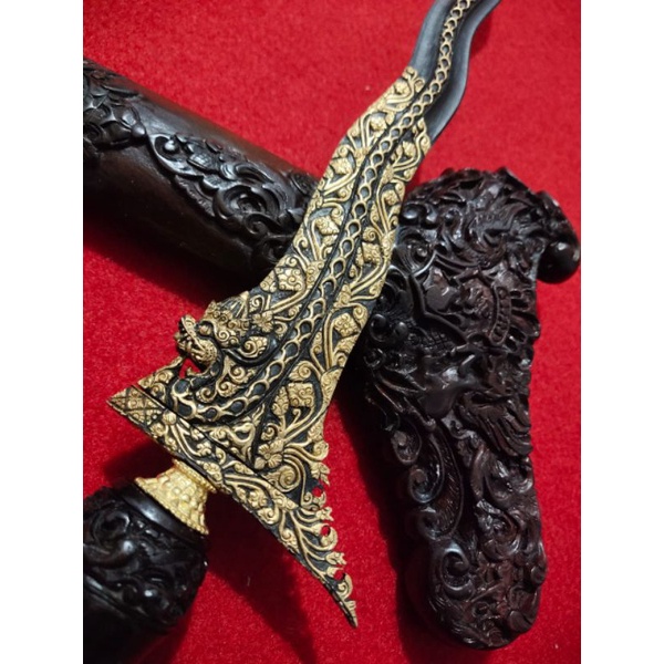 Keris Naga Sasra / Nogo Sosro Luk 9 Pamor Keleng Kinatah Sepuhan Emas Warangka Full Ukir