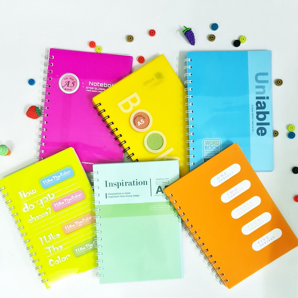 

Buku Tulis Spiral A5-80 Biasa Cover Plastik Warna Polos /Buku Spiral/Catatan/Note Book/Notebook