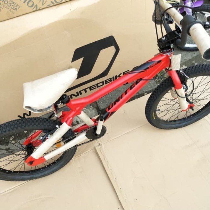 Sepeda Anak Bmx 20 United Jumper X-01 Rotor #Original